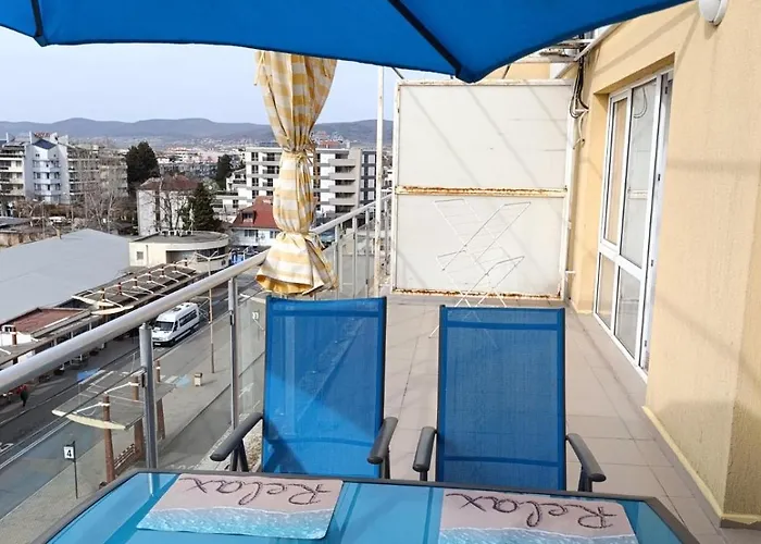 Sunny Center * Slantschew brjag